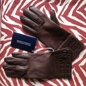 Dooney & Bourke Leather Gloves
